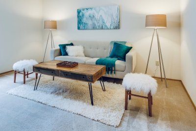 Met drie lagen licht verandert je woonkamer volledig